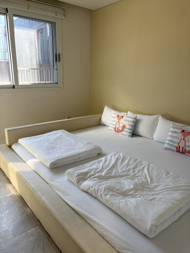 피터팬 키즈풀빌라- 방2